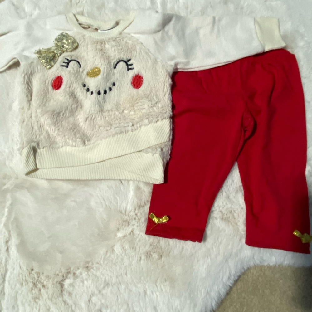 🐠2/$10🐠 Baby girls snowman ⛄️ set.